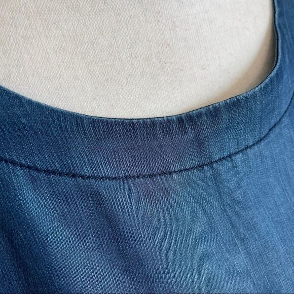 Mi Ami 100% Tencel Fringed Edge Top, Size L - Picture 6 of 13